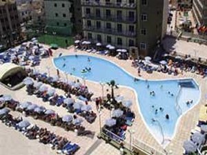 Topaz Beach Club, Malta